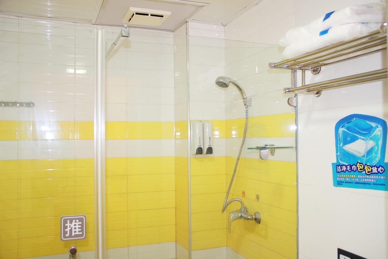 7Days Inn Wuhan Airport Panlong City Экстерьер фото